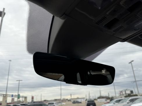 Used 2019 Volkswagen Atlas SE image 26