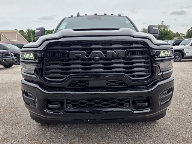 New 2027 RAM 3500 Big Horn AWD/4WD image 4