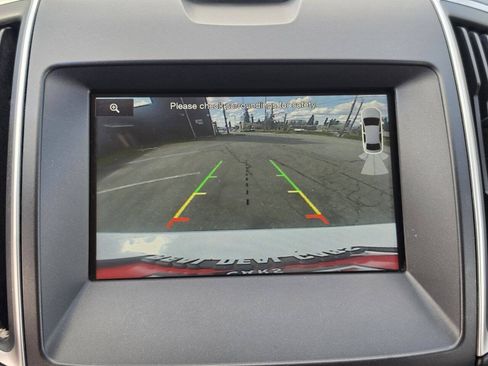 Used 2015 Ford Edge SEL w/ Equipment Group 201A AWD/4WD image 12