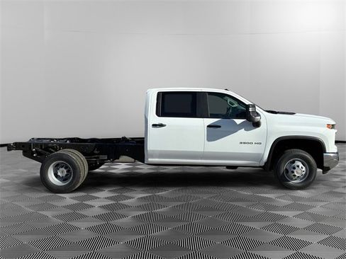 New 2026 Chevrolet Silverado 3500 W/T w/ WT Convenience Package image 2