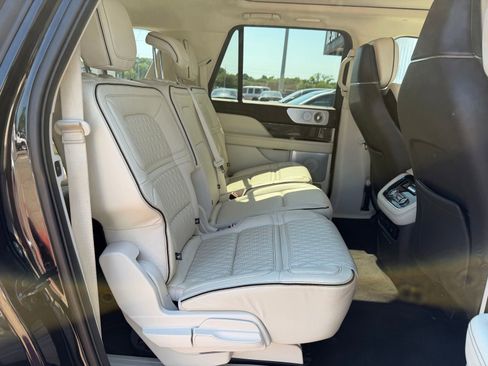 Used 2019 Lincoln Navigator L Black Label w/ Cargo Package AWD/4WD image 22