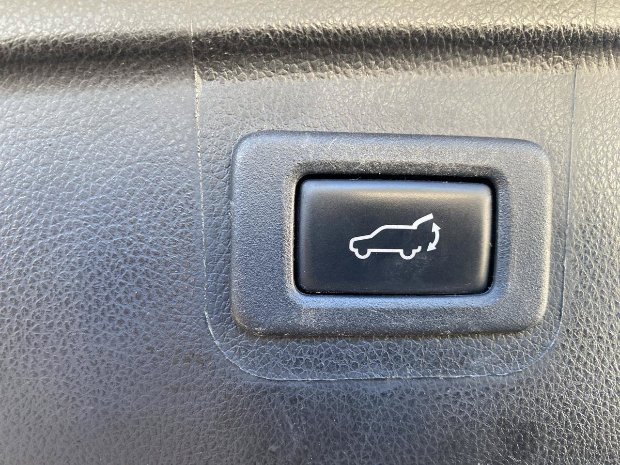 Used 2018 Subaru Outback 2.5i Premium AWD/4WD image 9