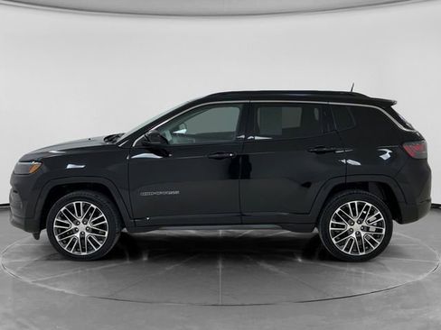 Used 2022 Jeep Compass Limited w/ Elite Group image 6