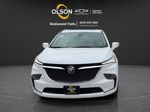 Used 2022 Buick Enclave Avenir w/ Avenir Technology Package AWD/4WD image 8