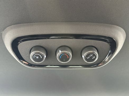 Used 2022 Dodge Durango GT image 24