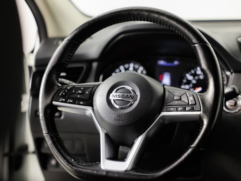 Used 2021 Nissan Rogue Sport SV image 20