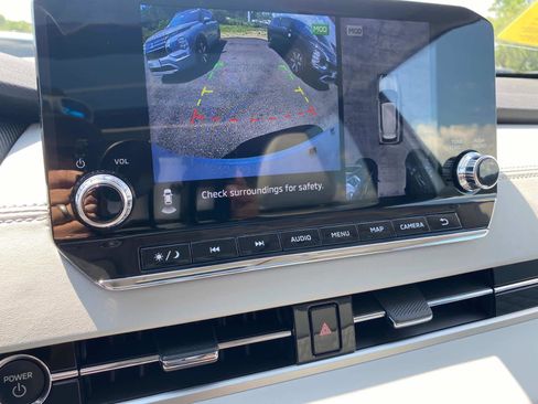 New 2025 Mitsubishi Outlander SEL image 11