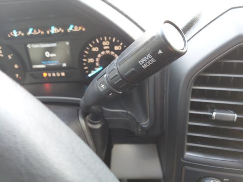 Used 2018 Ford F150 XL w/ Equipment Group 101A Mid RWD image 22