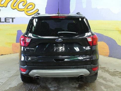 Used 2019 Ford Escape SEL image 7