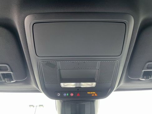 New 2026 Chevrolet Equinox LT image 19