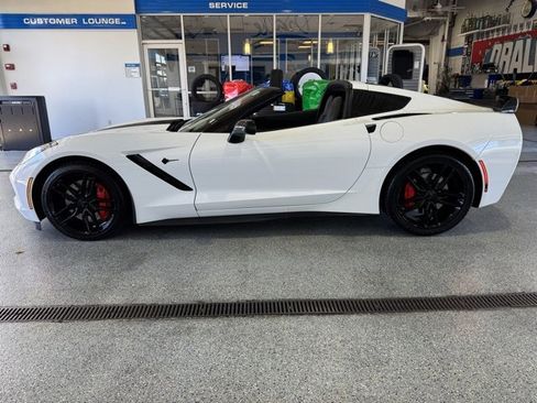 Used 2014 Chevrolet Corvette Stingray Coupe w/ 2LT Preferred Equipment Group image 14