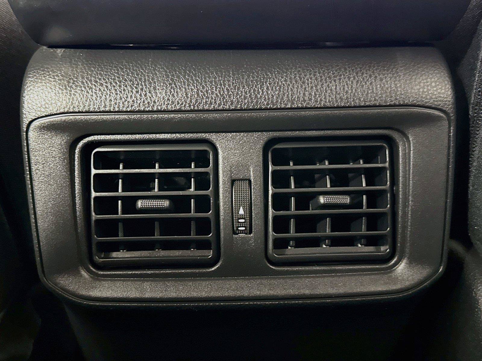 Certified 2024 Toyota RAV4 LE AWD/4WD image 33