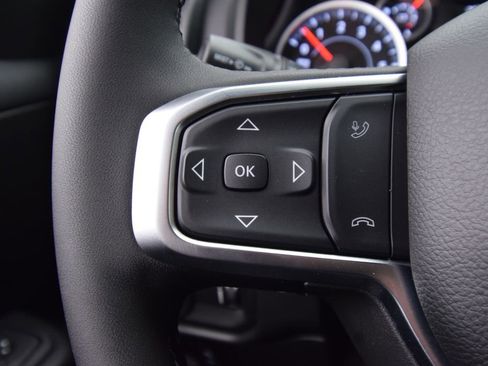 New 2026 RAM 1500 4x4 Crew Cab image 27