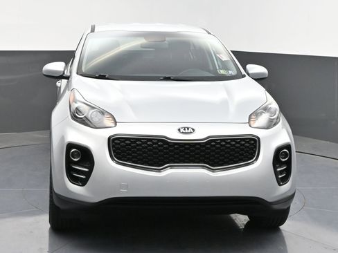 Used 2019 Kia Sportage LX AWD/4WD image 2