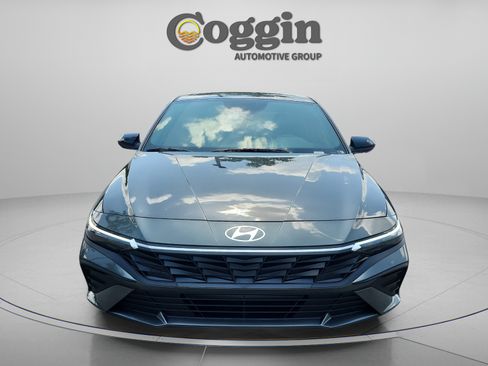 New 2026 Hyundai Elantra Sport FWD image 8