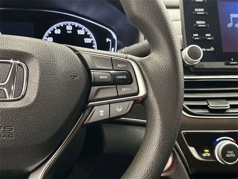Used 2020 Honda Accord LX image 18