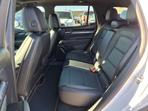 Used 2026 GMC Terrain AT4 w/ Convenience Package III AWD/4WD image 28