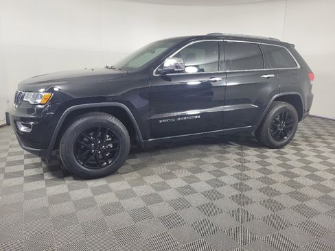 Used 2018 Jeep Grand Cherokee Limited image 2