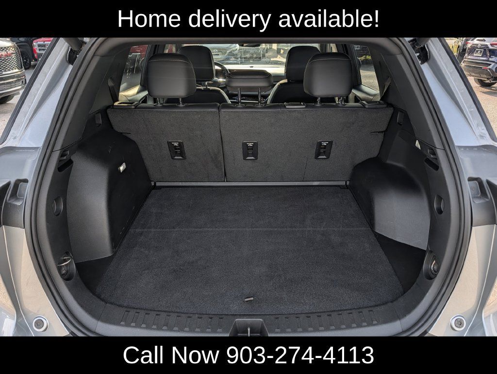Used 2025 Chevrolet Equinox LT w/ Convenience Package II FWD image 29
