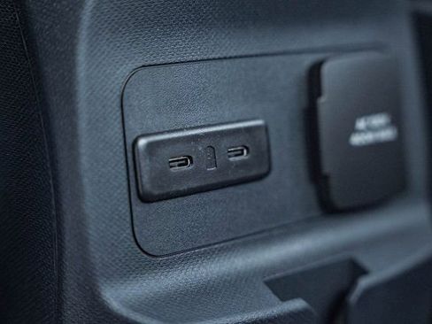 New 2025 Ford Maverick XLT w/ XLT Luxury Package image 41