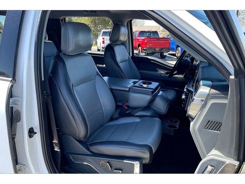 Used 2021 Ford F150 Lariat w/ Equipment Group 501A Mid AWD/4WD image 8