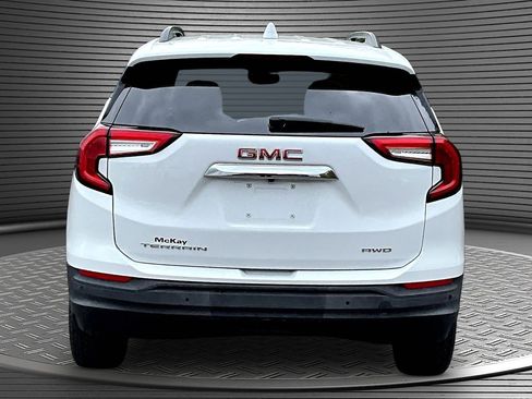 Used 2024 GMC Terrain SLE w/ Driver Convenience Package AWD/4WD image 5