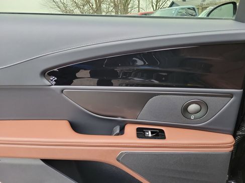 New 2026 Lincoln Nautilus Reserve image 14