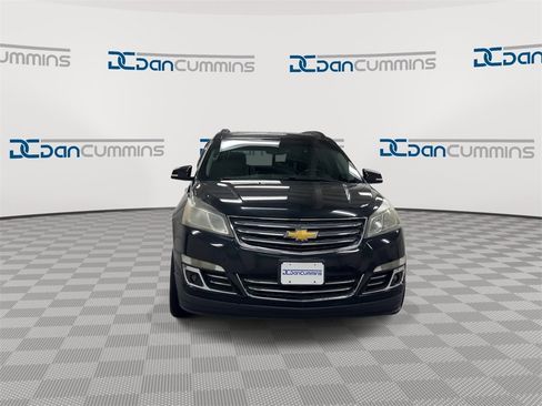 Used 2013 Chevrolet Traverse LTZ image 3
