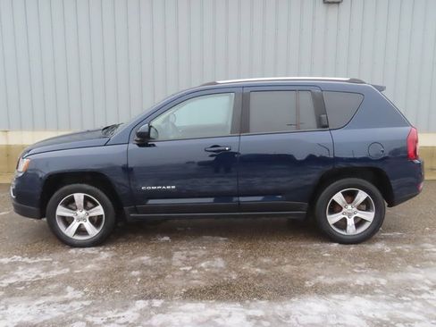 Used 2016 Jeep Compass High Altitude image 7