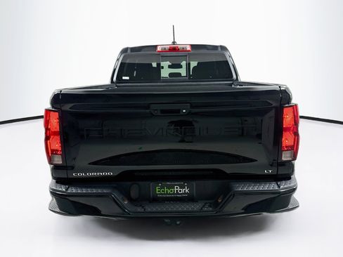 Used 2024 Chevrolet Colorado LT w/ LT Convenience Package II RWD image 7