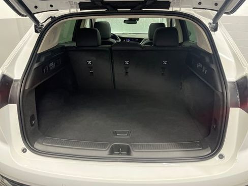 Used 2023 Buick Envision Essence w/ Sport Touring Package image 27