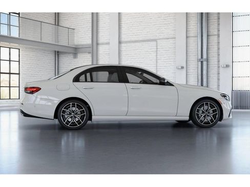 Used 2021 Mercedes-Benz E 350 4MATIC Sedan image 18