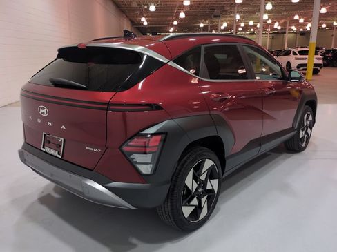 Certified 2024 Hyundai Kona Limited AWD/4WD image 3