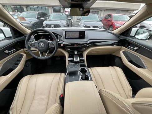 Used 2022 Acura MDX SH-AWD w/ Advance Package image 9
