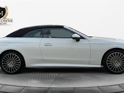 Used 2024 Mercedes-Benz CLE 300 4MATIC Cabriolet image 6