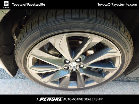 Used 2025 Toyota Corolla SE image 7