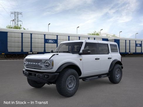 New 2025 Ford Bronco Badlands image 1
