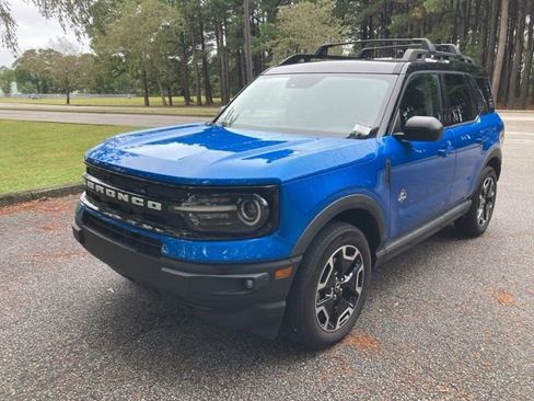 Used 2022 Ford Bronco Sport Outer Banks w/ Tech Package image 7