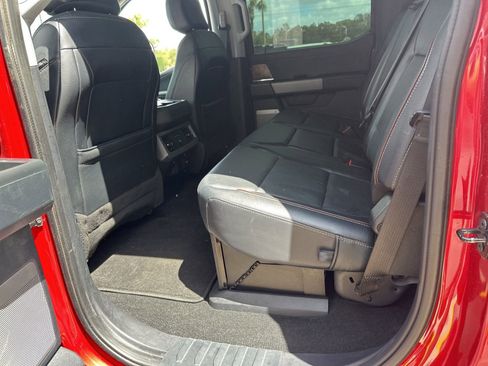 Used 2024 Ford F250 Lariat w/ Lariat Ultimate Package AWD/4WD image 17