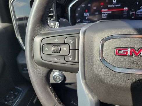 Used 2022 GMC Sierra 1500 Elevation w/ Elevation Premium Package image 21