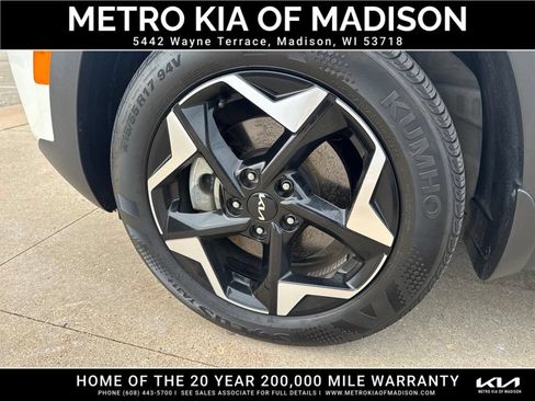 Used 2024 Kia Seltos EX AWD/4WD image 10