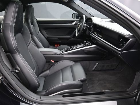 Certified 2024 Porsche 911 Carrera RWD image 27