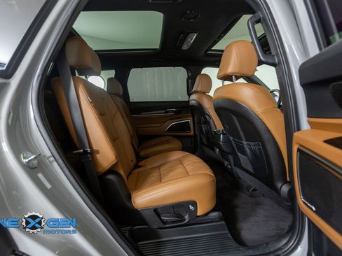 Used 2025 Kia Telluride SX X-Line AWD/4WD image 39