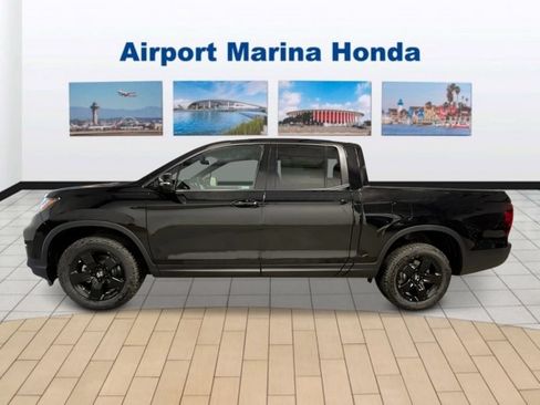 New 2026 Honda Ridgeline Black Edition image 2