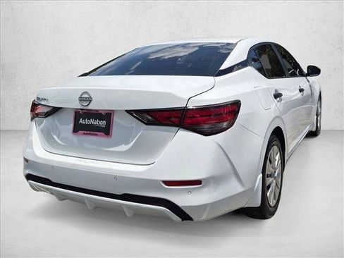 Certified 2024 Nissan Sentra S FWD image 5