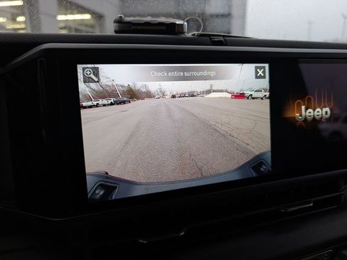 New 2026 Jeep Gladiator Sport AWD/4WD image 28