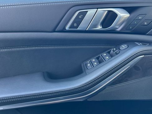 New 2026 BMW X5 sDrive40i w/ Climate Comfort Package RWD image 10