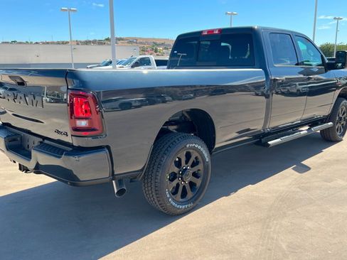 New 2026 RAM 2500 Tradesman AWD/4WD image 5