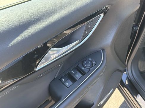 Used 2024 Buick Envision Preferred AWD/4WD image 19