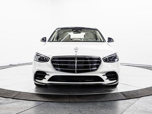 Certified 2023 Mercedes-Benz S 580 4MATIC Sedan image 2